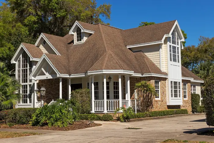 Des Moines Roofing Company, Des Moines, IA, USA