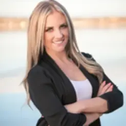 Denae Hussey - KIC Realty - Red Deer, AB, Canada Denae Hussey - KIC Realty - Red Deer, AB, Canada