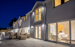 PORTHLLONGDY FARM LUXURY HOLIDAY COTTAGES - Pentraeth, Isle of Anglesey, United Kingdom PORTHLLONGDY FARM LUXURY HOLIDAY COTTAGES - Pentraeth, Isle of Anglesey, United Kingdom